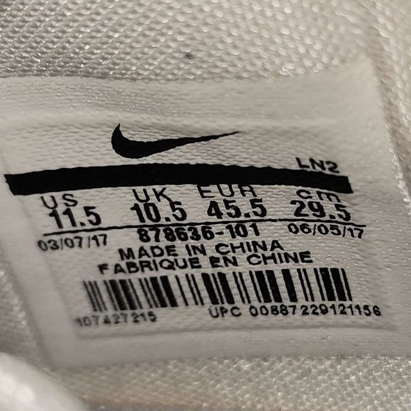 Nike White Athletic Shoes - Picture 5 of 8